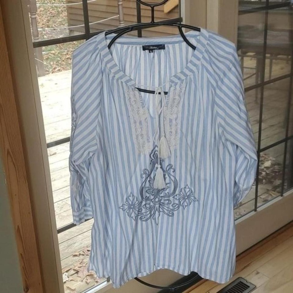 Andree Blue White Striped Embroidered Boho Tunic Top 3/4 Sleeve Size M